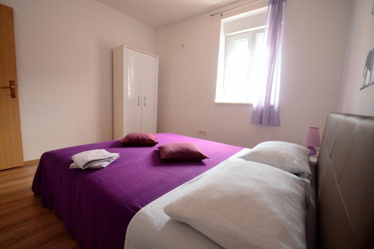 Kala And Tina Apartments ポドストラナ エクステリア 写真