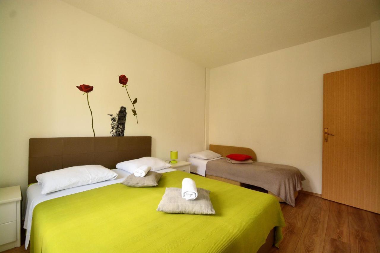 Kala And Tina Apartments ポドストラナ エクステリア 写真